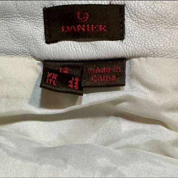 Vintage Elegant Soft White Genuine Leather Danier Skirt Suit Sissy CD TS Drag - Picture 8 of 9